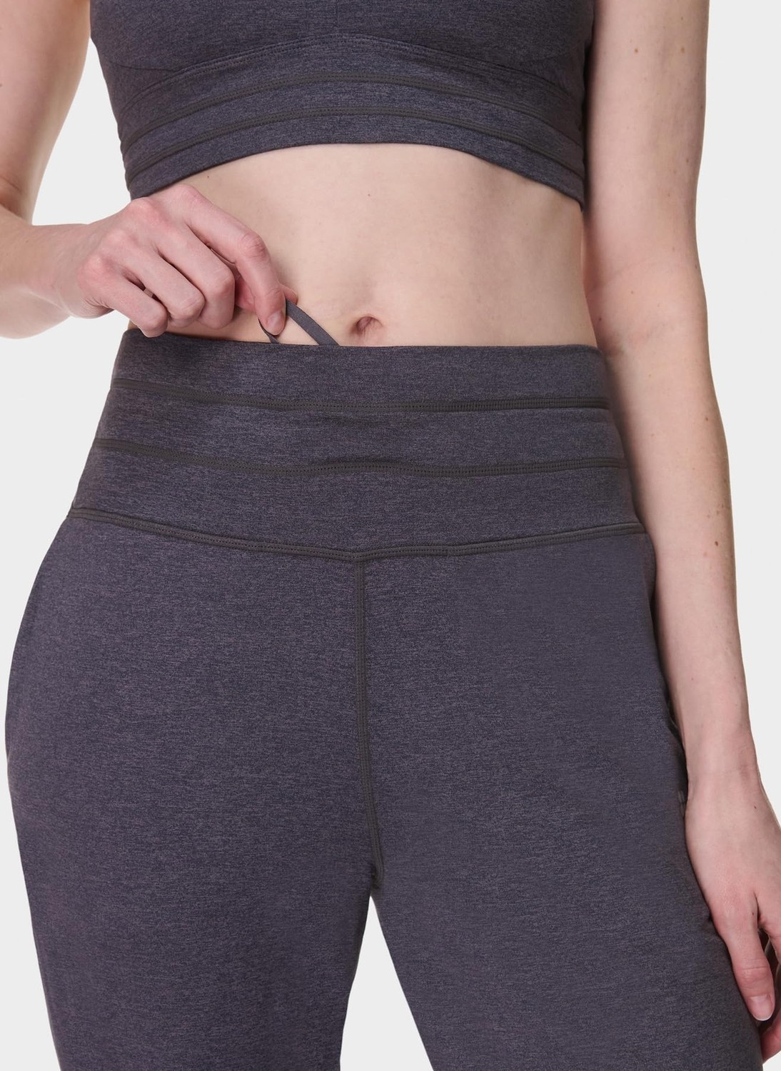 Esranın Dünyası Sweaty Betty SB10207BR-8543 Gaıa 29 Performance Koyu Gri Regular Fit Eşofman Altı, M, 5003271297, Koyu Gri, Kadın görsel 3
