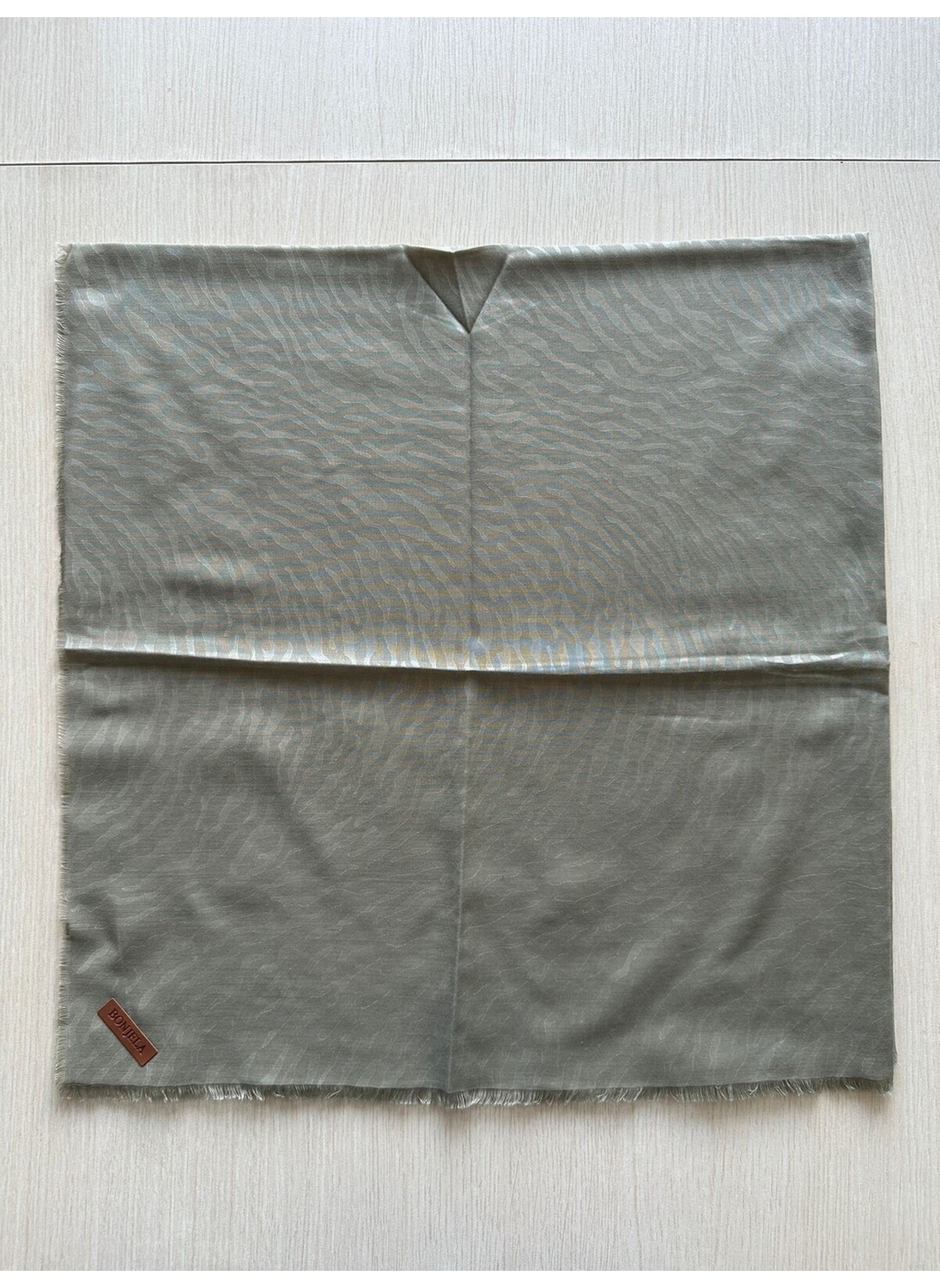 Bonjela Zebra Desenli Jakarlı Eşarp, Yumuşak Dokulu, Kaymaz, Günlük ve Şık Tesettür Eşarp 100 x 100 cm görsel 5
