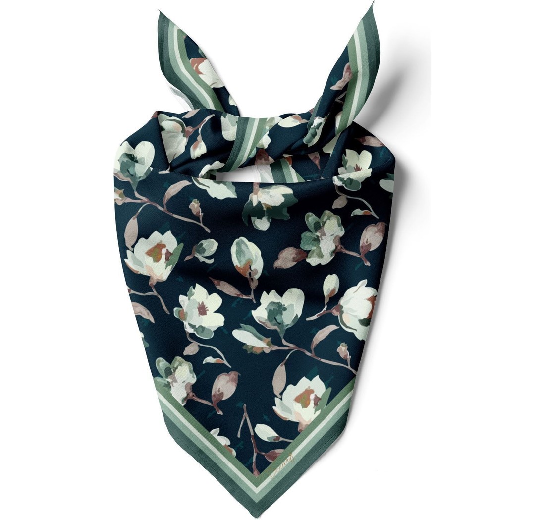 Dscarf Stilist Kadın Şal %100 Polyester Renkli Çiçek Desenli Günlük ve Özel Gün Kullanımına Uygun görsel 5
