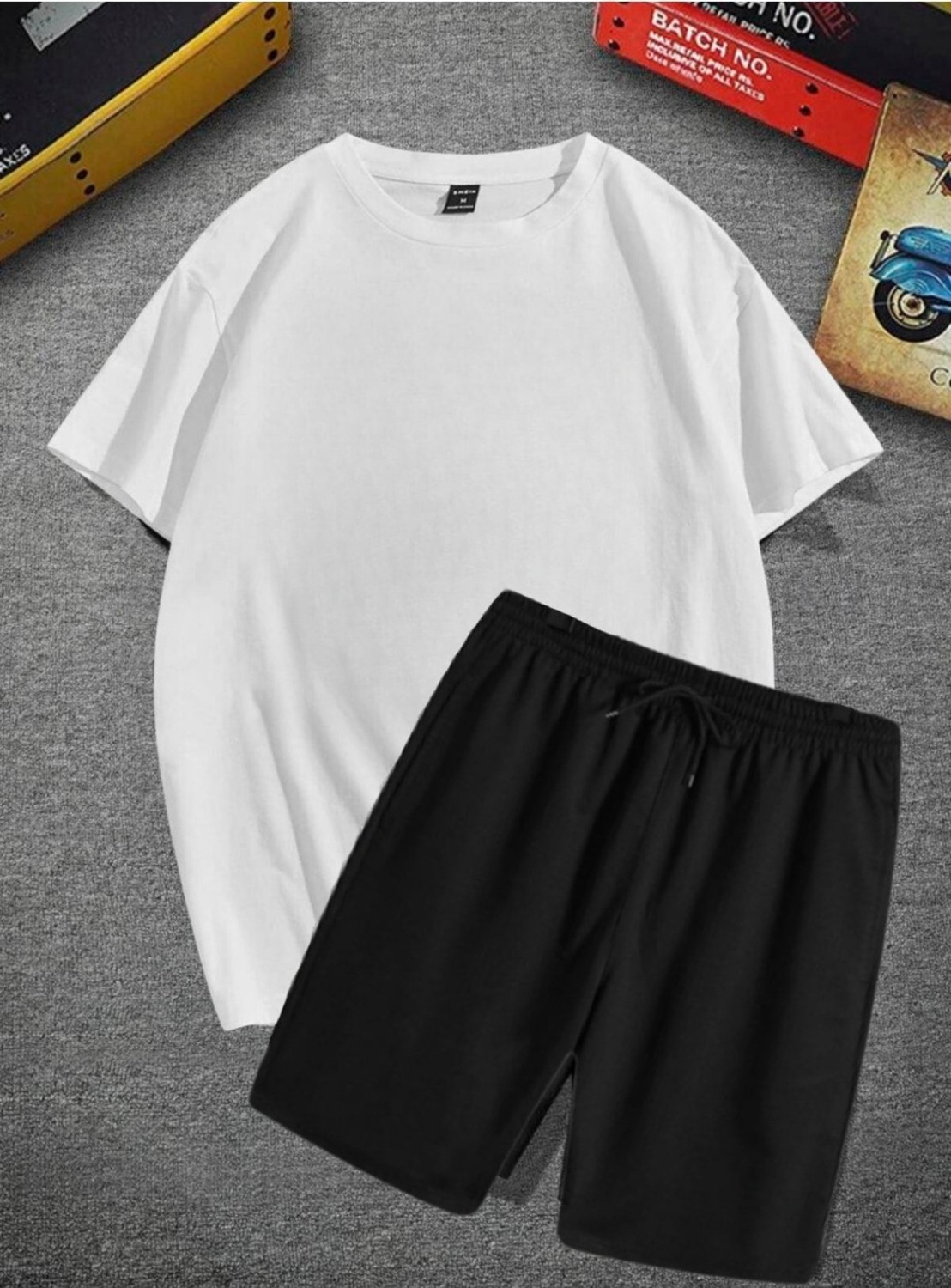 Yoho Sport Beyaz T-Shirt & Siyah Şort Takım