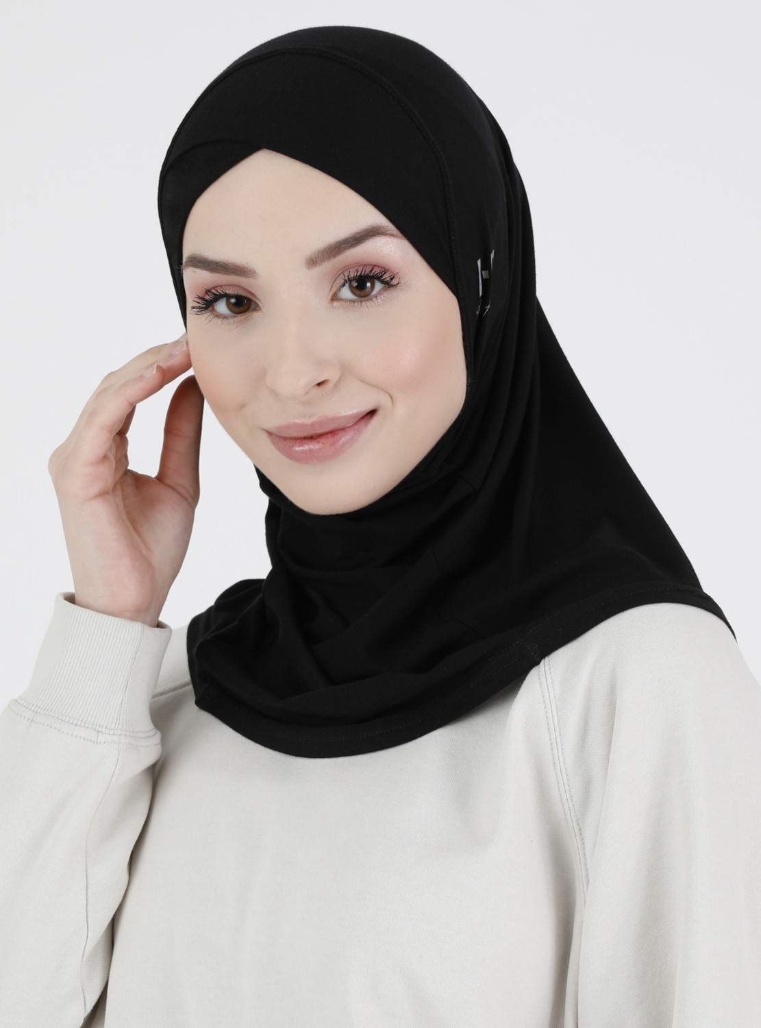 Ecardin Bone Ecardin Siyah Spor Bone %97 Viskon %3 Elastan Rahat Kullanım İçin Özel Tasarım