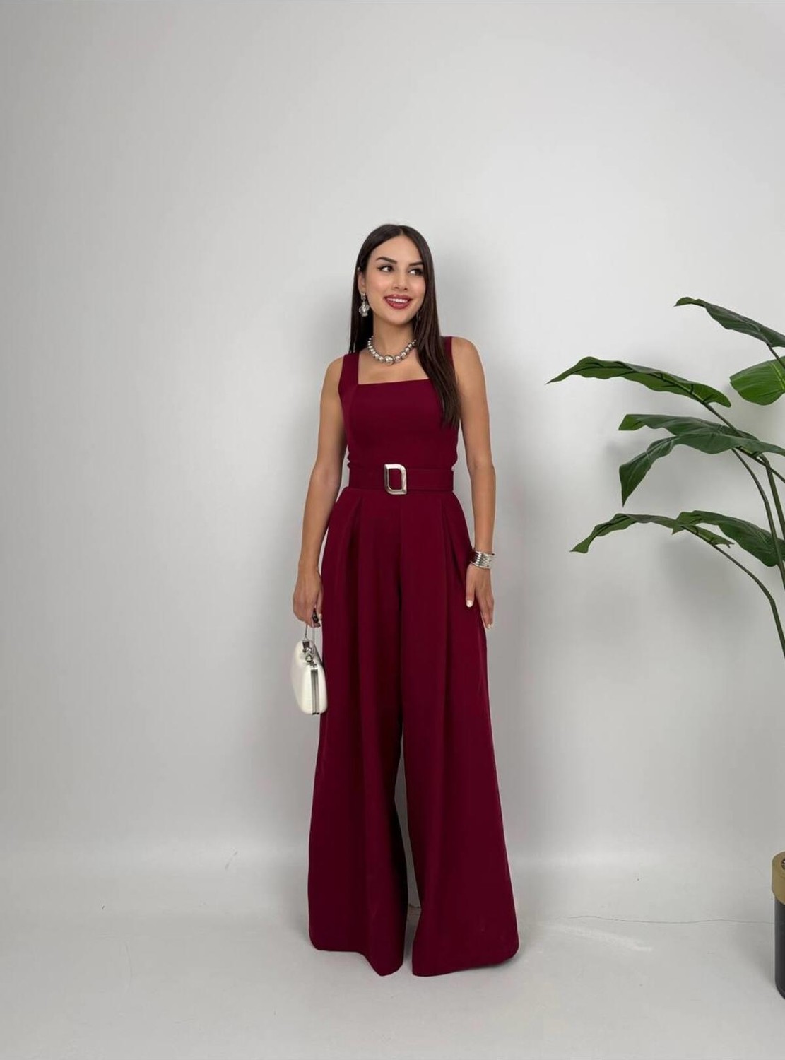 Moda Durağı Rosso Kadın Kemer Detaylı Askılı Bol Paça Tulum