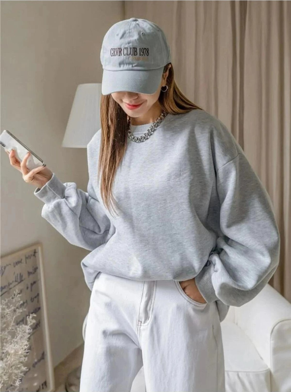Tarz Yeri Kadın 3 Iplik Pamuklu Oversize Yarım Fermuarlı Yakalı Basic Sweatshirt - Gri görsel 5