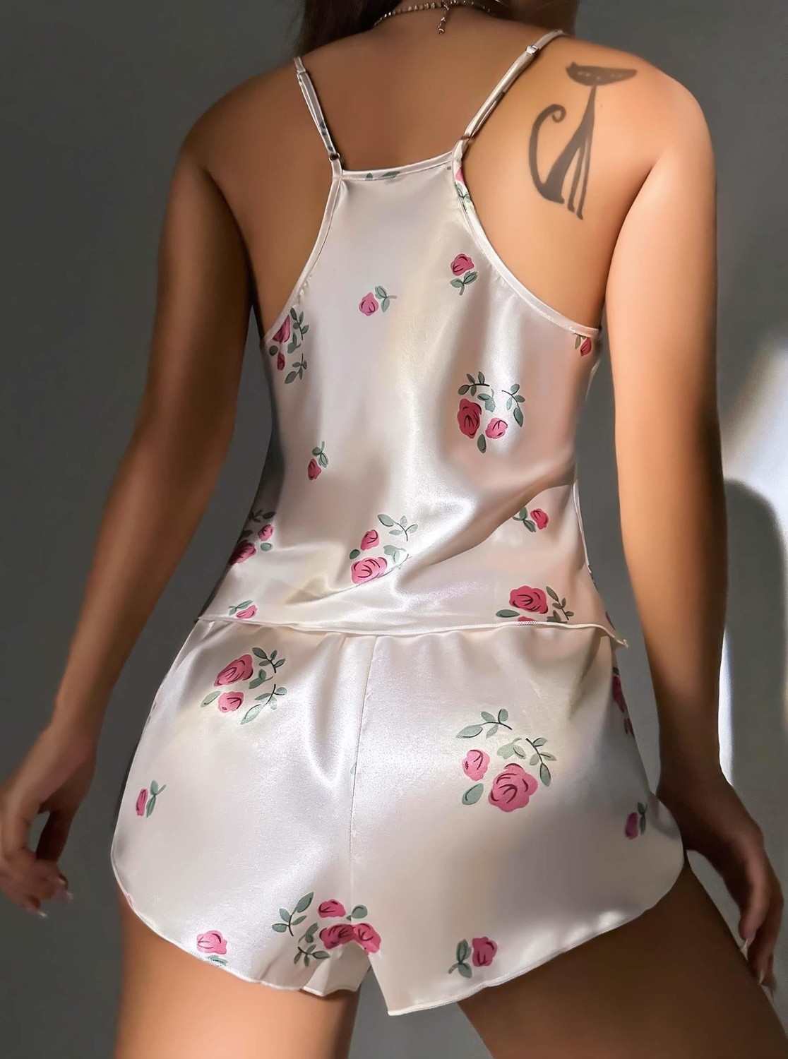 Kadın Ekru Gül Desenli Askılı Dantel Üst Pijama Takımı 2222, Beden: L/xl, Renk: Ekru görsel 2
