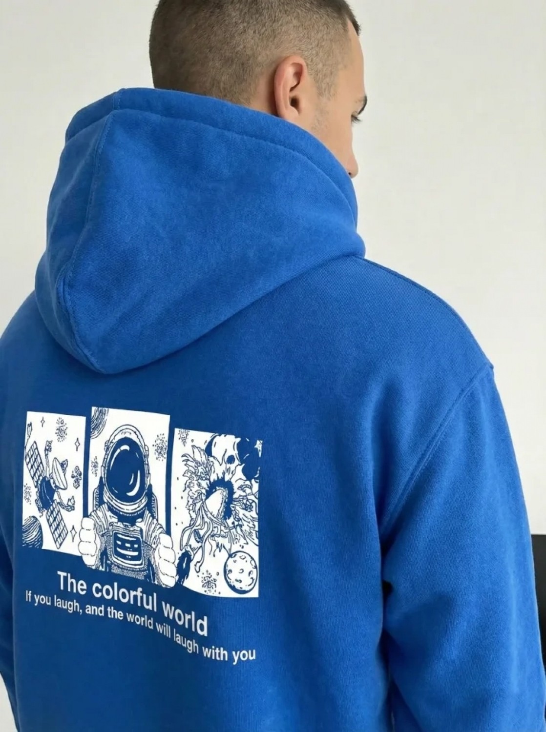 Pileli Store Erkek Kapüşonlu Oversize Üç Iplik Pamuklu Astronot Temalı Renkli Dünya Baskılı - Saks Mavisi görsel 2