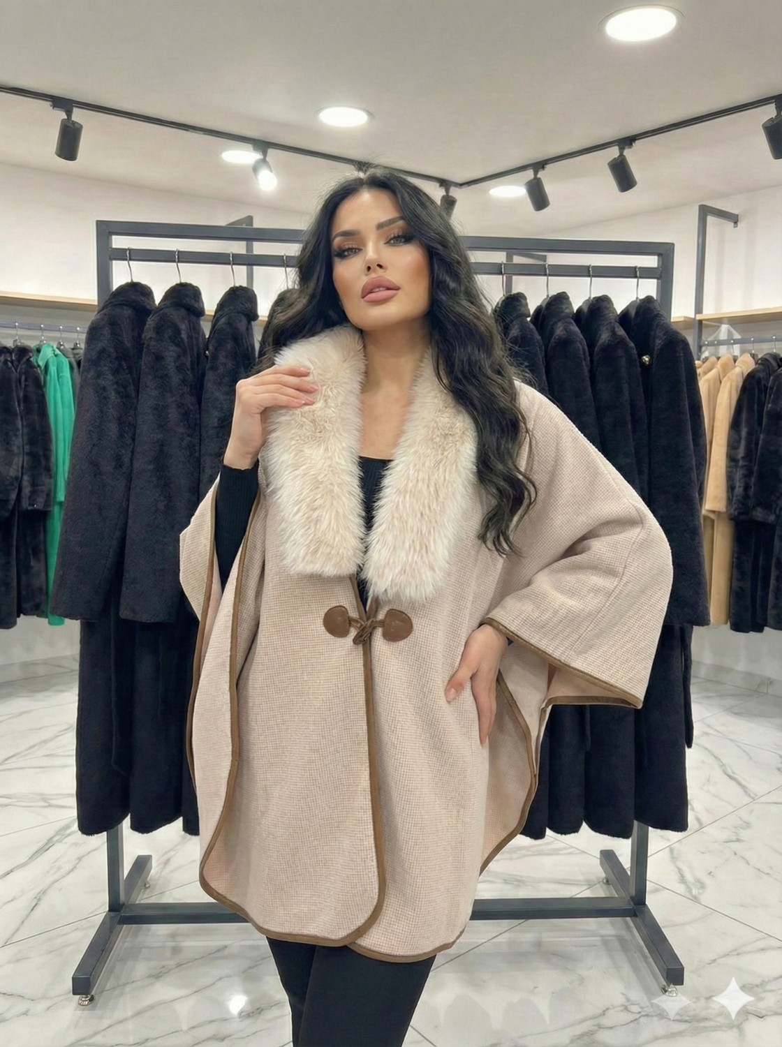 Ribana Classic Kadın Düğme Detaylı Yaka Kürklü Mevsimlik Kaşe Pelerin Panço M38868