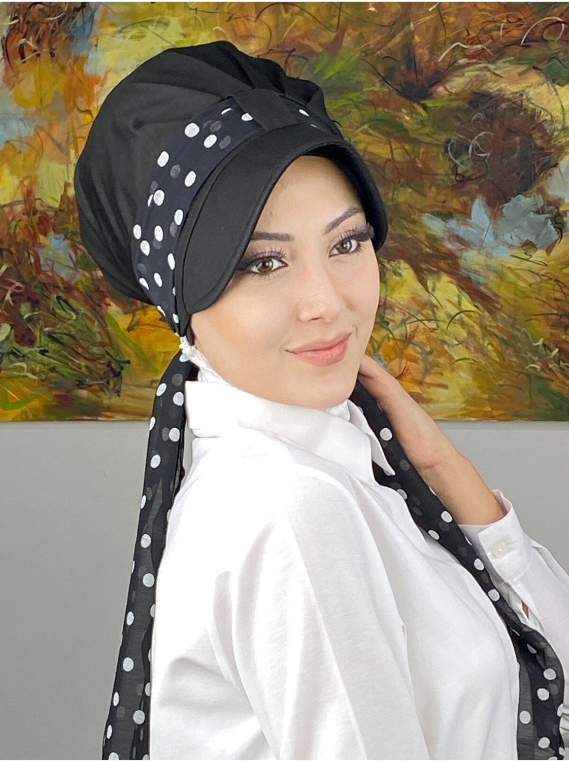 Butik Ambar Floral Desenli Tek Biritli Fularlı Şapka - Siyah - Butik Ambar görsel 3