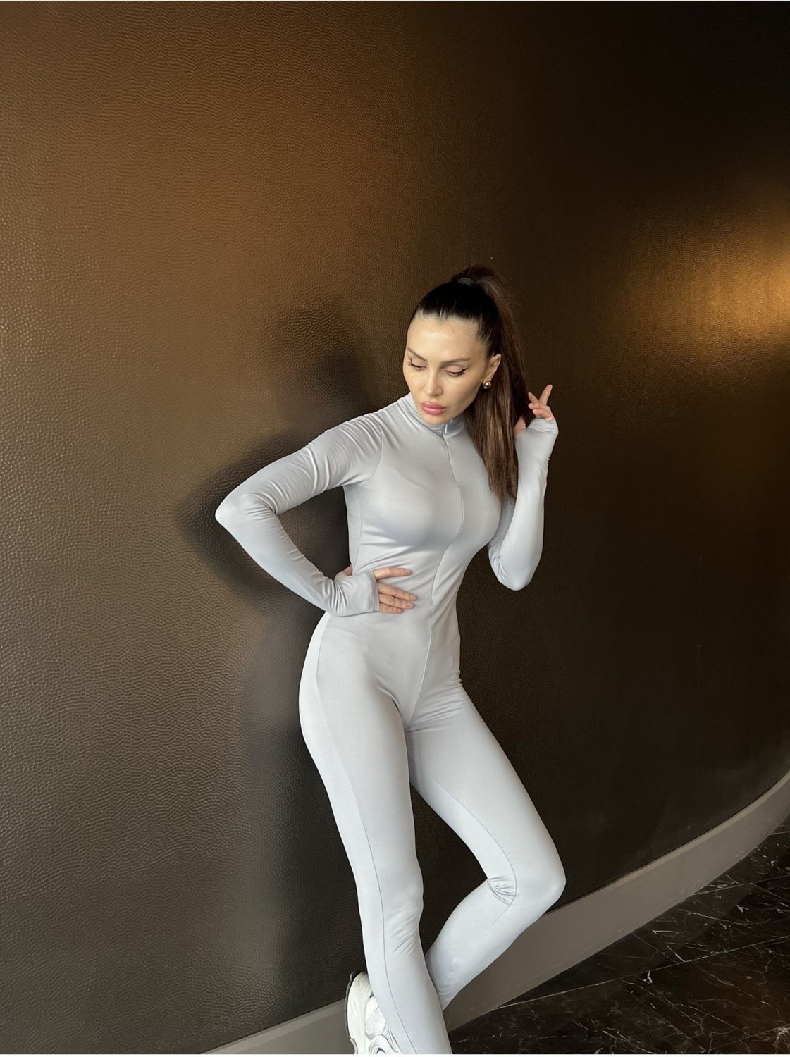 Maison La Femme Vücuda Oturan Performans Tulumu görsel 6