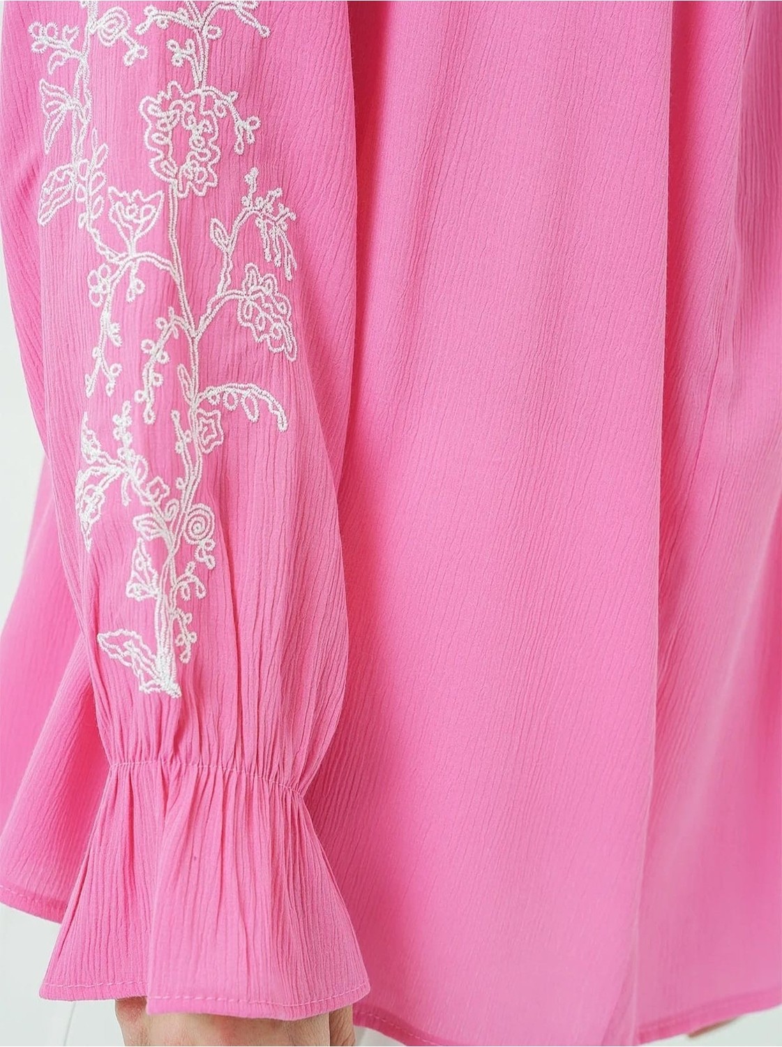 Moda Morfo Yakası Bağlamalı Kolu Nakışlı Lastikli Gömlek -Pembe görsel 4