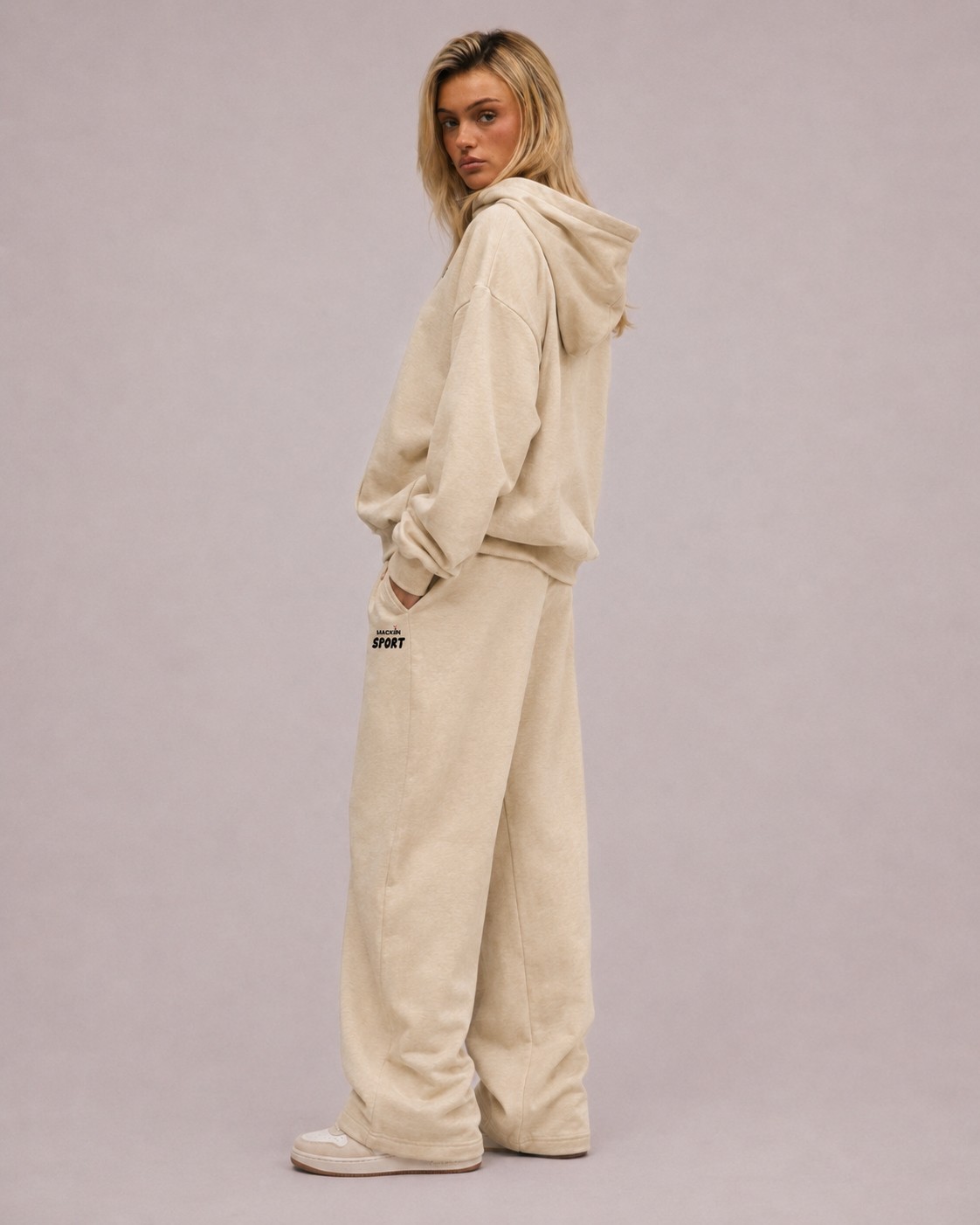Macklin Unisex Kadın Erkek Macklin Sport Minimal Yazı Baskılı Oversize 3 Iplik Kapüşonlu Sweatshirt ve Baggy Eşofman Altı görsel 3