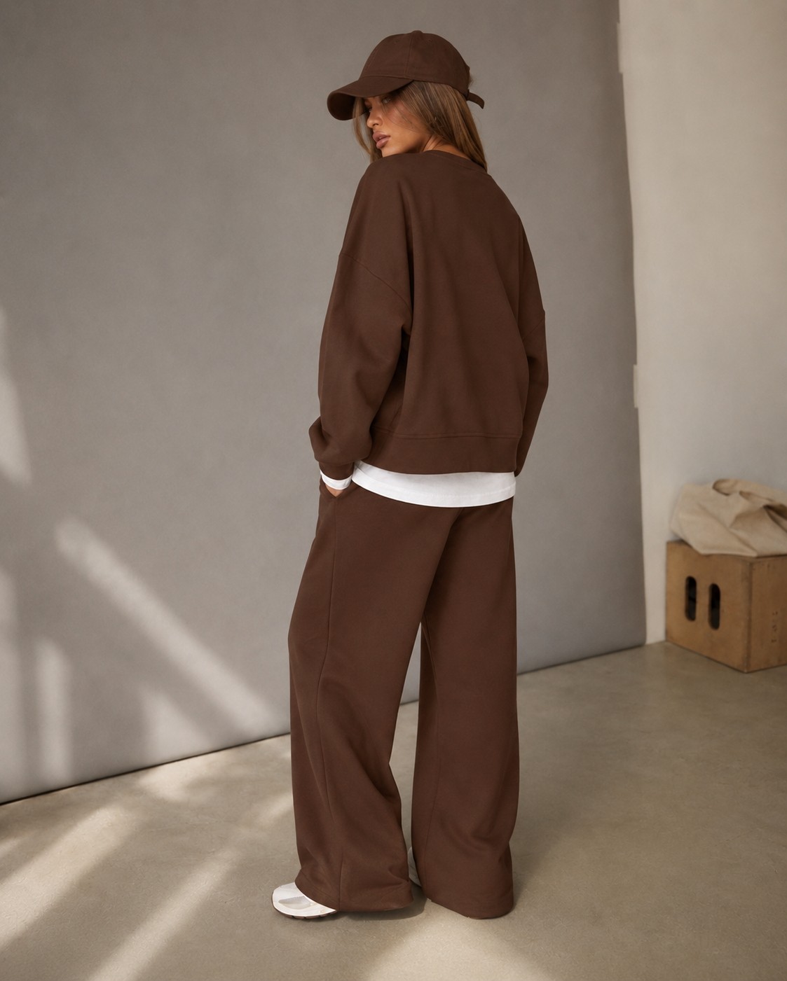 Macklin Unisex Kadın Erkek Monogram Baskılı Oversize 3 Iplik Bisiklet Yaka Sweatshirt ve Baggy Eşofman Altı görsel 3