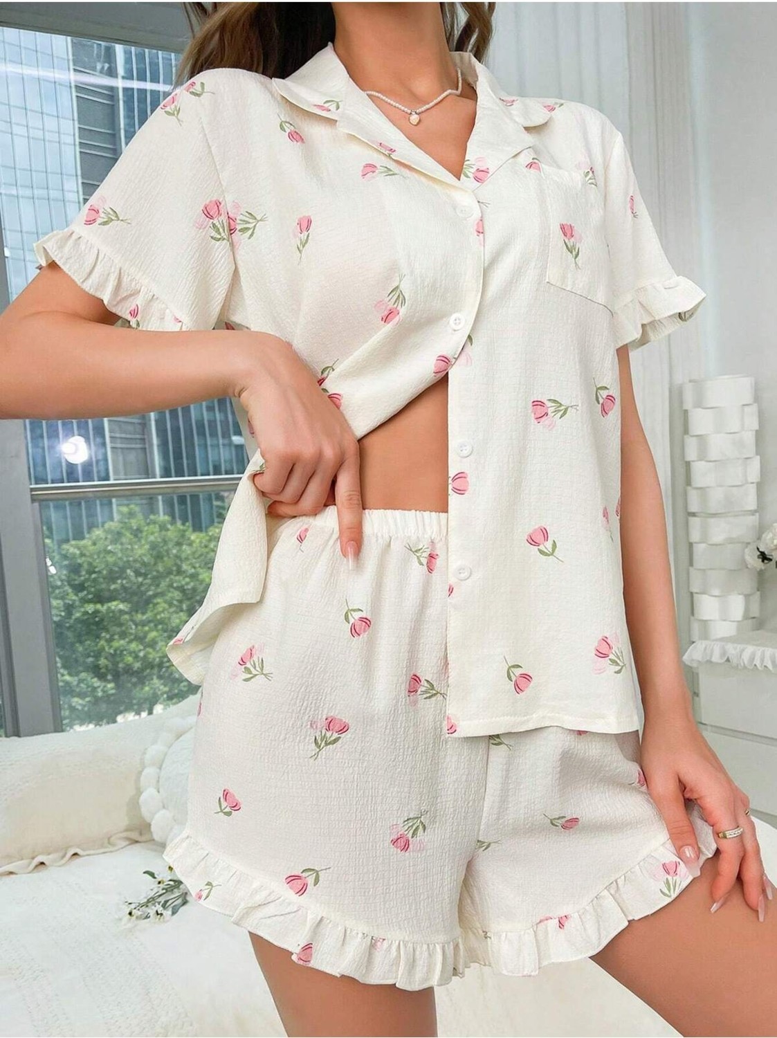 Bella Notte Çiçek Baskılı Fırfırlı Pijama Takımı görsel 3