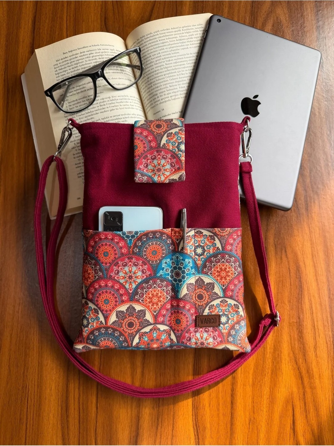 Aksesuar Sepeti El Yapımı Cepli Organizer Çanta, Taşıma Askılı Tablet Kılıfı, Kitap Kılıfı, 19x26 cm