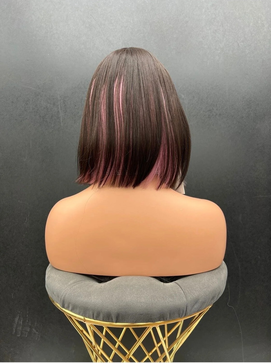 Marsilyan Exclusive Luxury Özel Üretim Kahverengi Lila Kısa Küt Kesim Peruk görsel 4