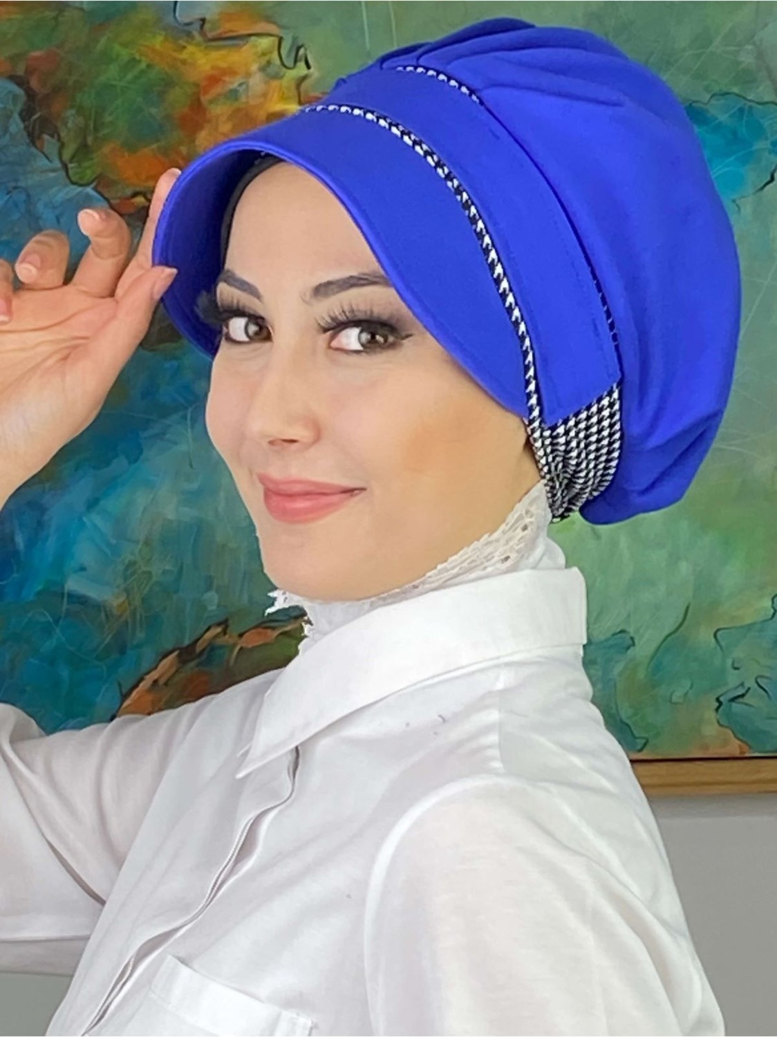 Butik Ambar Nazlı Model Tokalı Iri Siyah Beyaz Kazayaklı Tesettür Şapka görsel 3