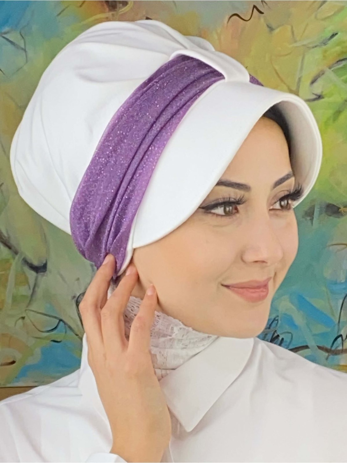 Butik Ambar Cırtcırtlı Açık Mor Simli Şifon Fularlı Beyaz Şapka