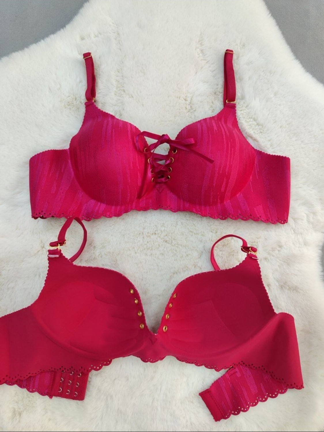 Love Angels Lazer Kesim Dikişsiz Sütyen, Dolgulu Iz Yapmaz Balensiz Önden Bağalama Detaylı Sütyen görsel 2