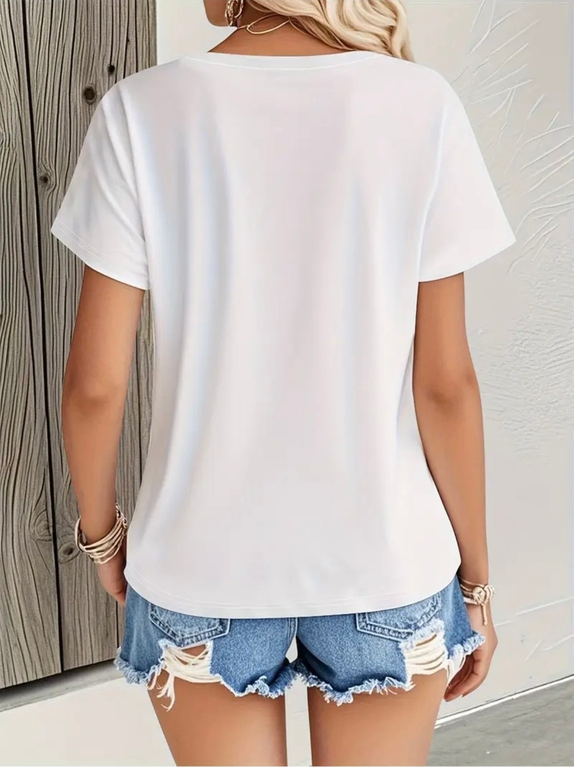 Mercoledi Tasarım Mandala Baskılı Kadın Oversize V Yaka T-Shırt görsel 4