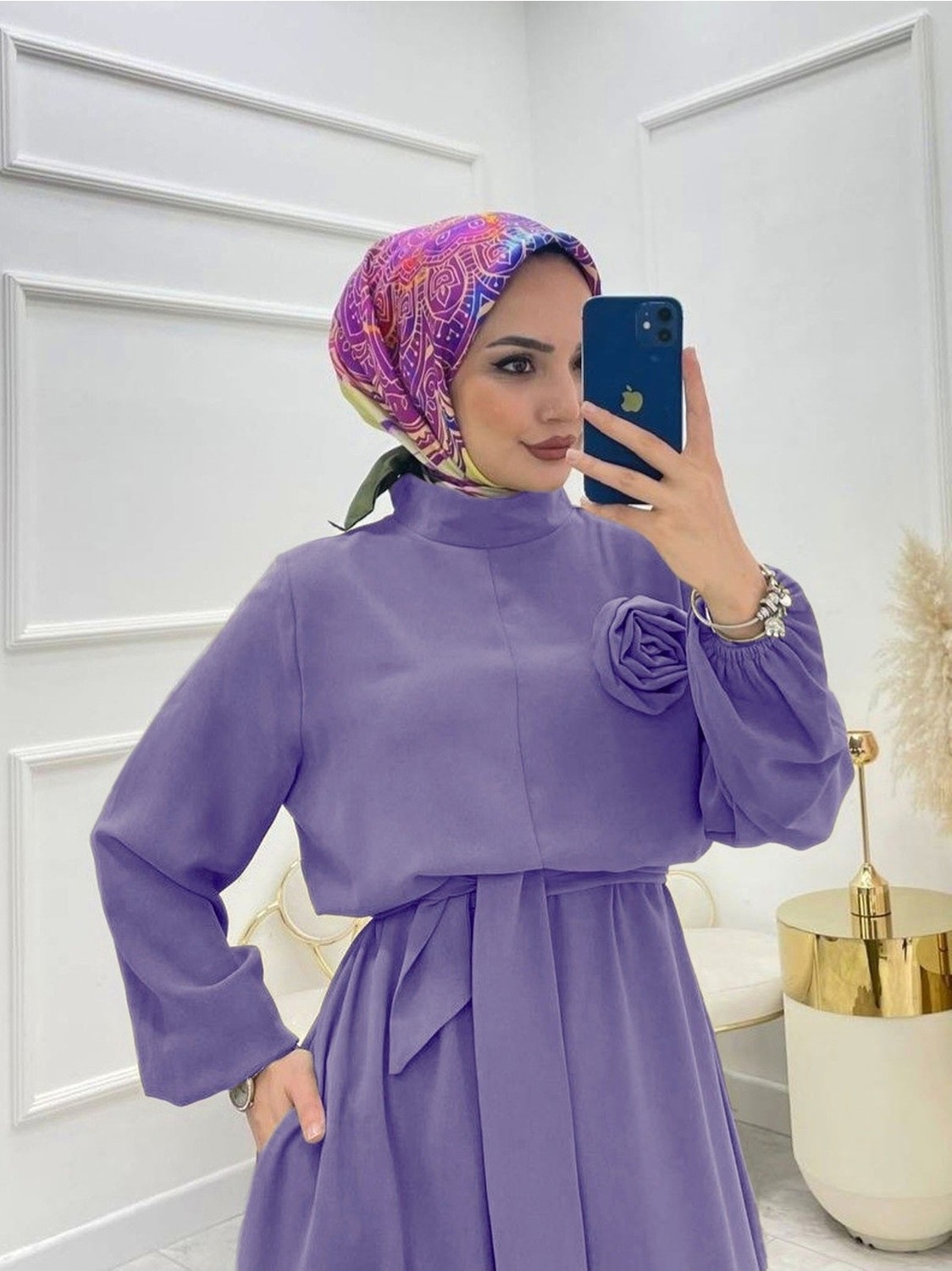 Moda Morfo Dik Yaka Kemerli Güllü Tulum -Vizon görsel 8