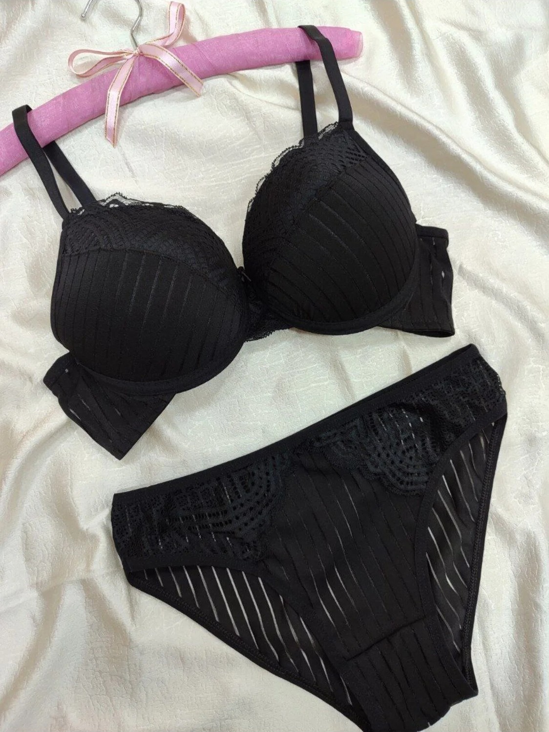Love Angels Çizgili Dantel Detaylı Push-Up Dolgulu Iç Çamaşırı Takımı-Sütyen Külot Takımı görsel 6