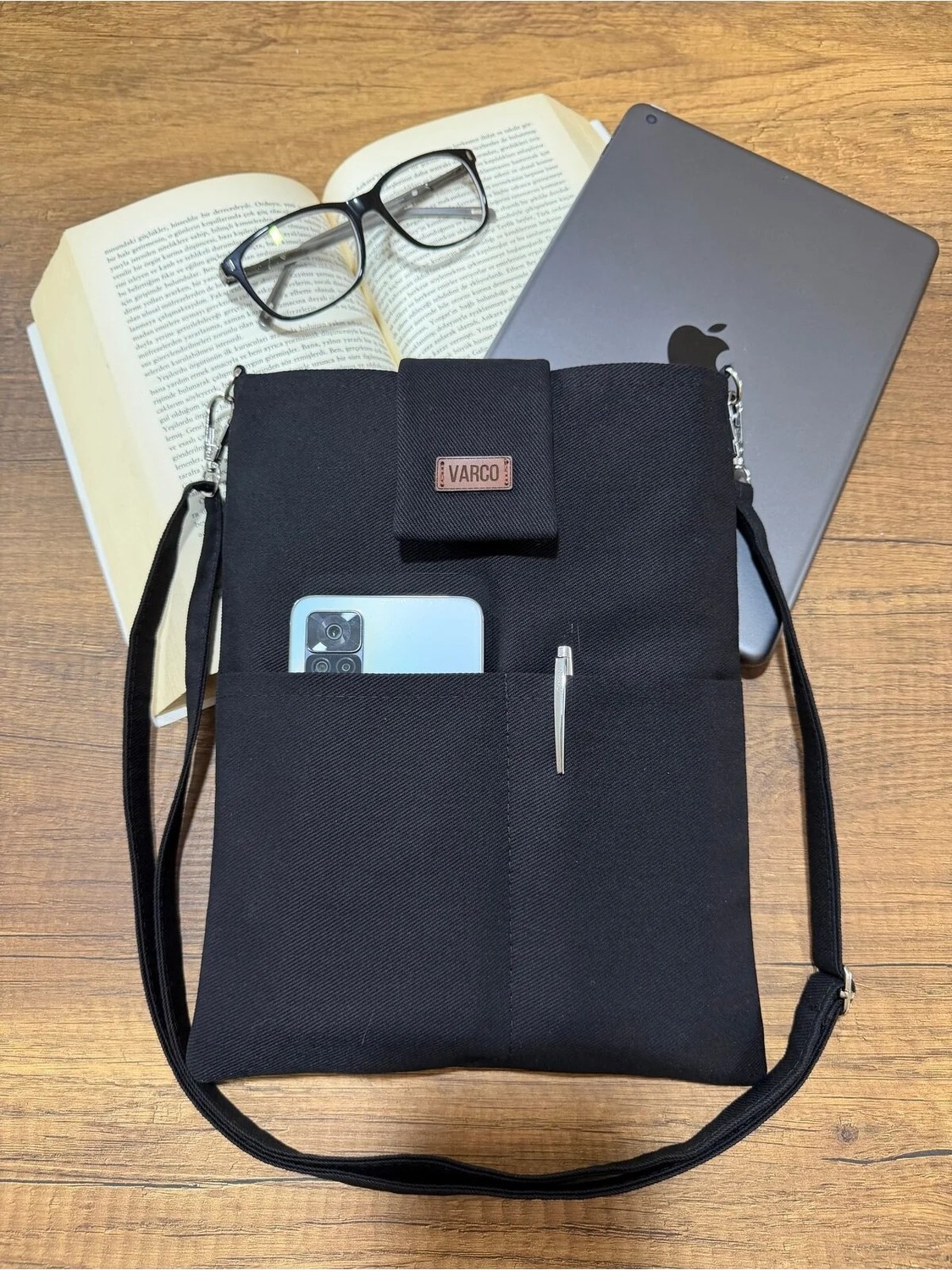 Aksesuar Sepeti El Yapımı Cepli Organizer Çanta, Taşıma Askılı Tablet Kılıfı, Kitap Kılıfı, 19x26 cm