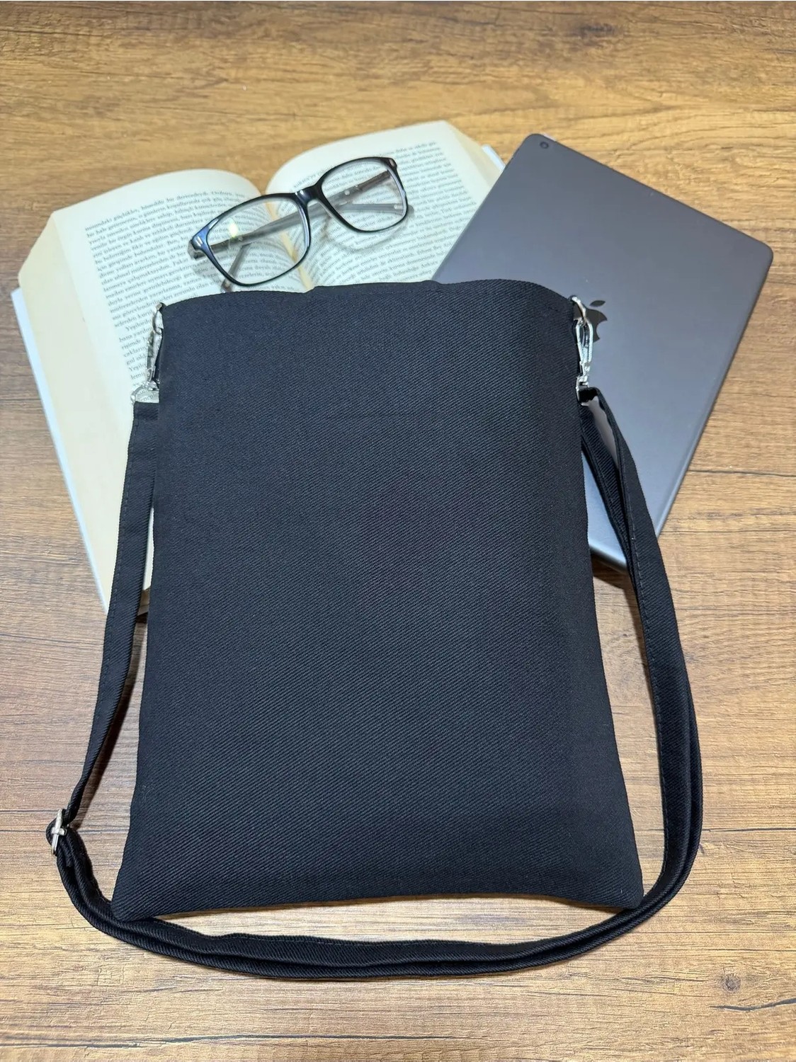 Aksesuar Sepeti El Yapımı Cepli Organizer Çanta, Taşıma Askılı Tablet Kılıfı, Kitap Kılıfı, 19x26 cm görsel 4