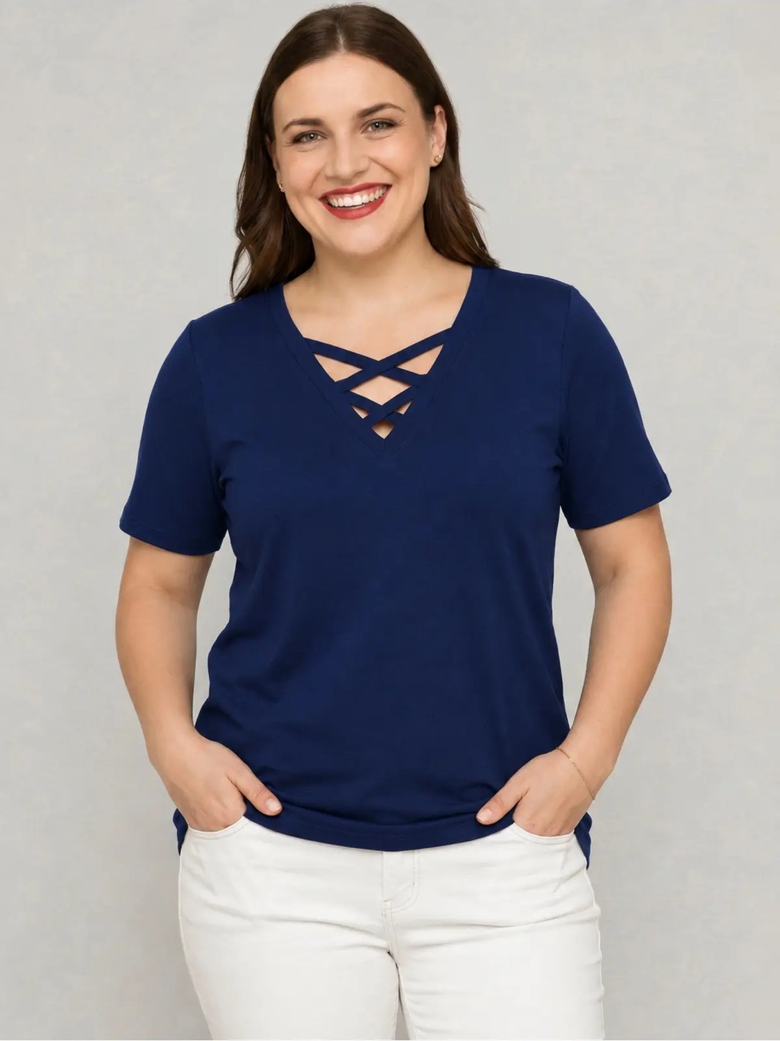 Curvy Trend Büyük Beden V Yaka Çapraz Bantlı Kısa Kol Bluz