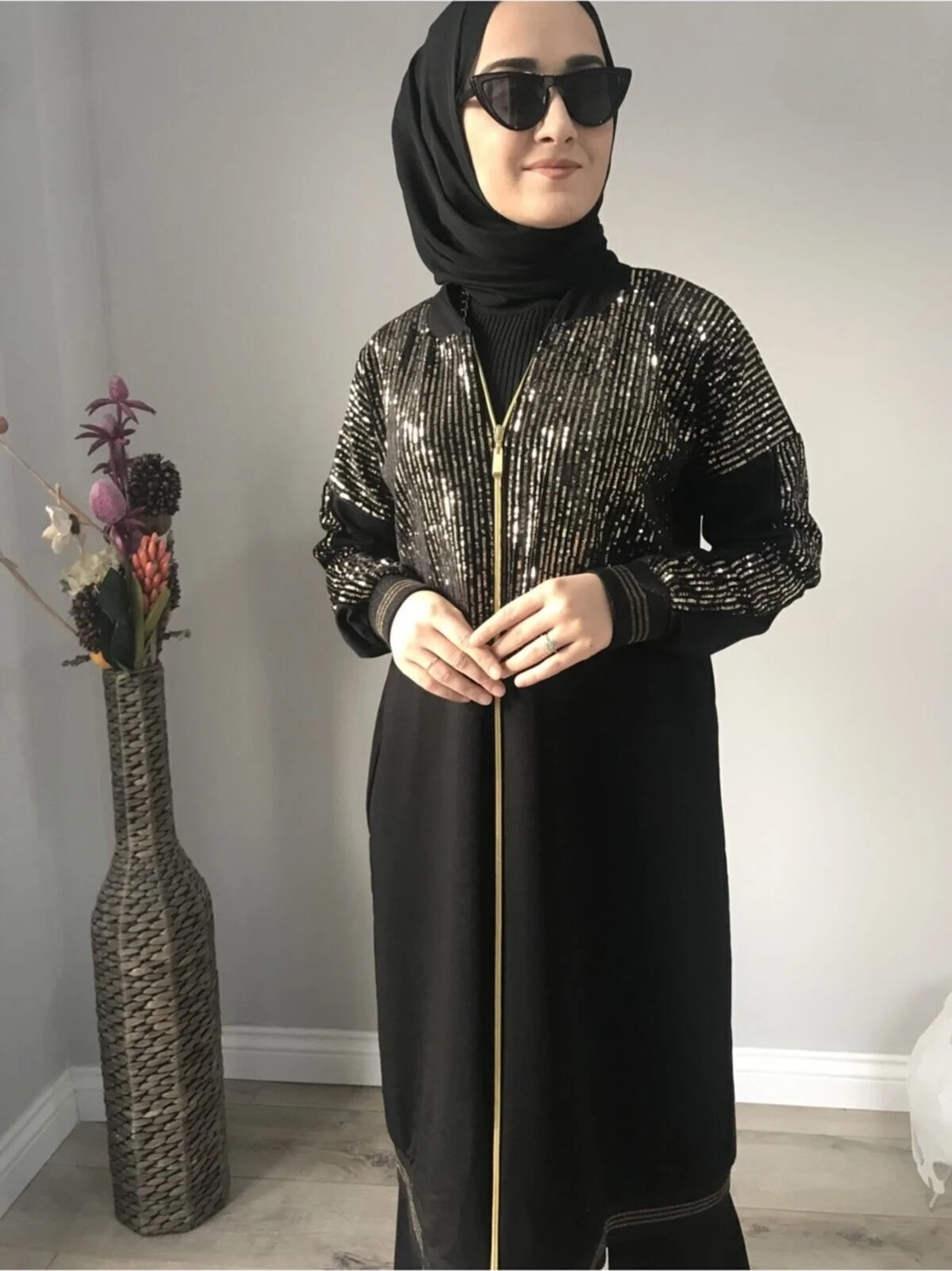 Aysun Aydemir Gold Detaylı Fermuarlı Siyah Eşofman Takımı görsel 6