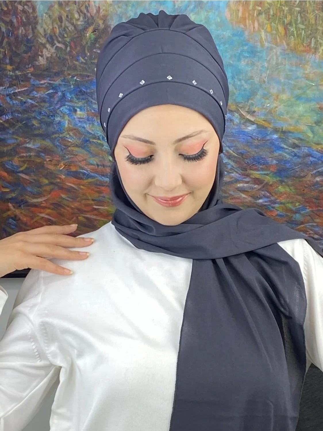 Butik Ambar Beyaz Taş Detaylı Atkılı Bone görsel 4