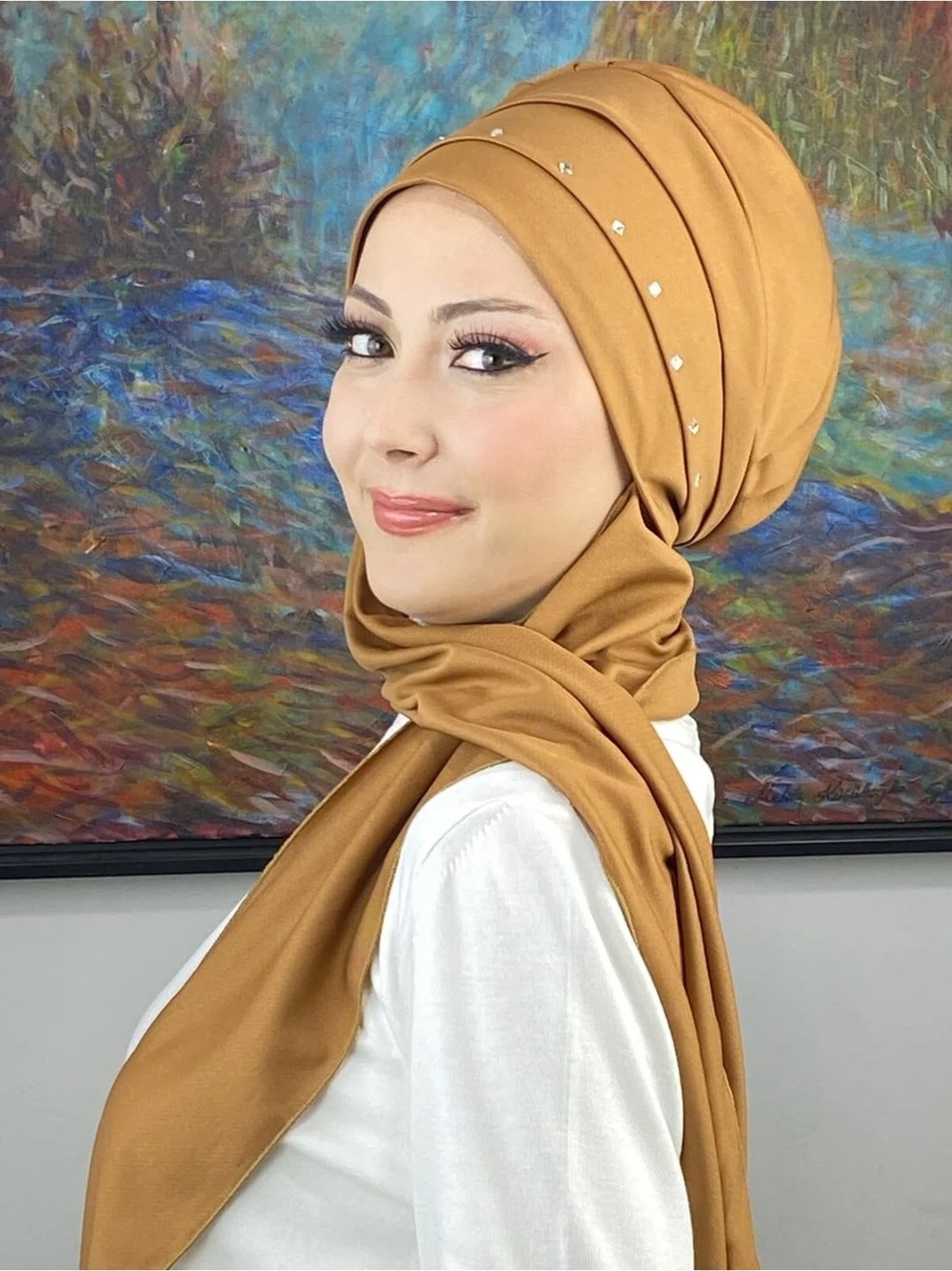 Butik Ambar Beyaz Taş Detaylı Atkılı Bone