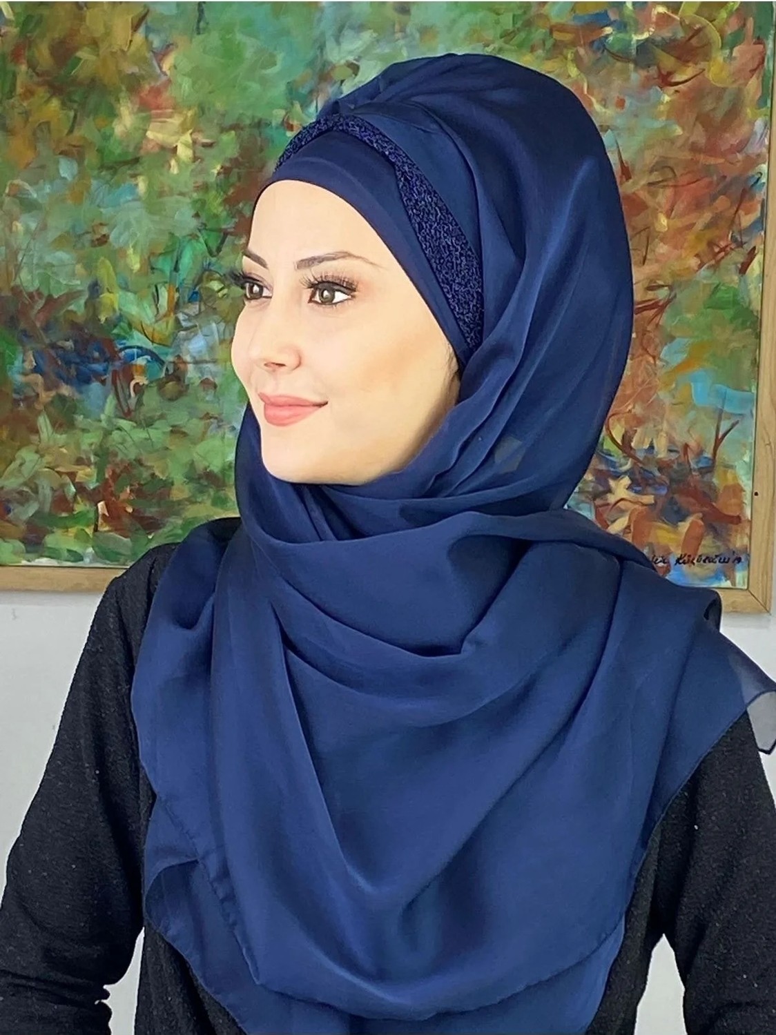 Butik Ambar Topkapı Model Lacivert Büzgülü Şal görsel 4