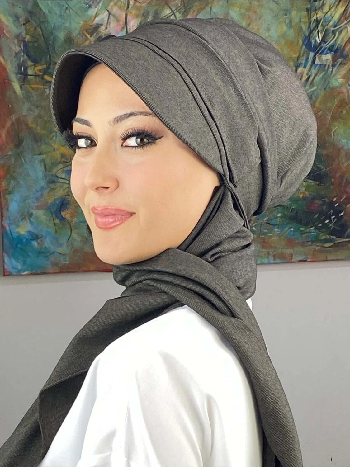 Butik Ambar Şerit Detaylı Tokaluı Şapka görsel 3