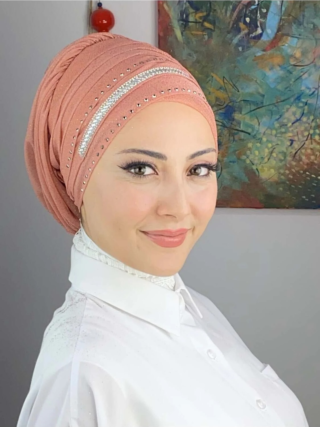 Butik Ambar Şerit Detaylı Bone Şal görsel 2