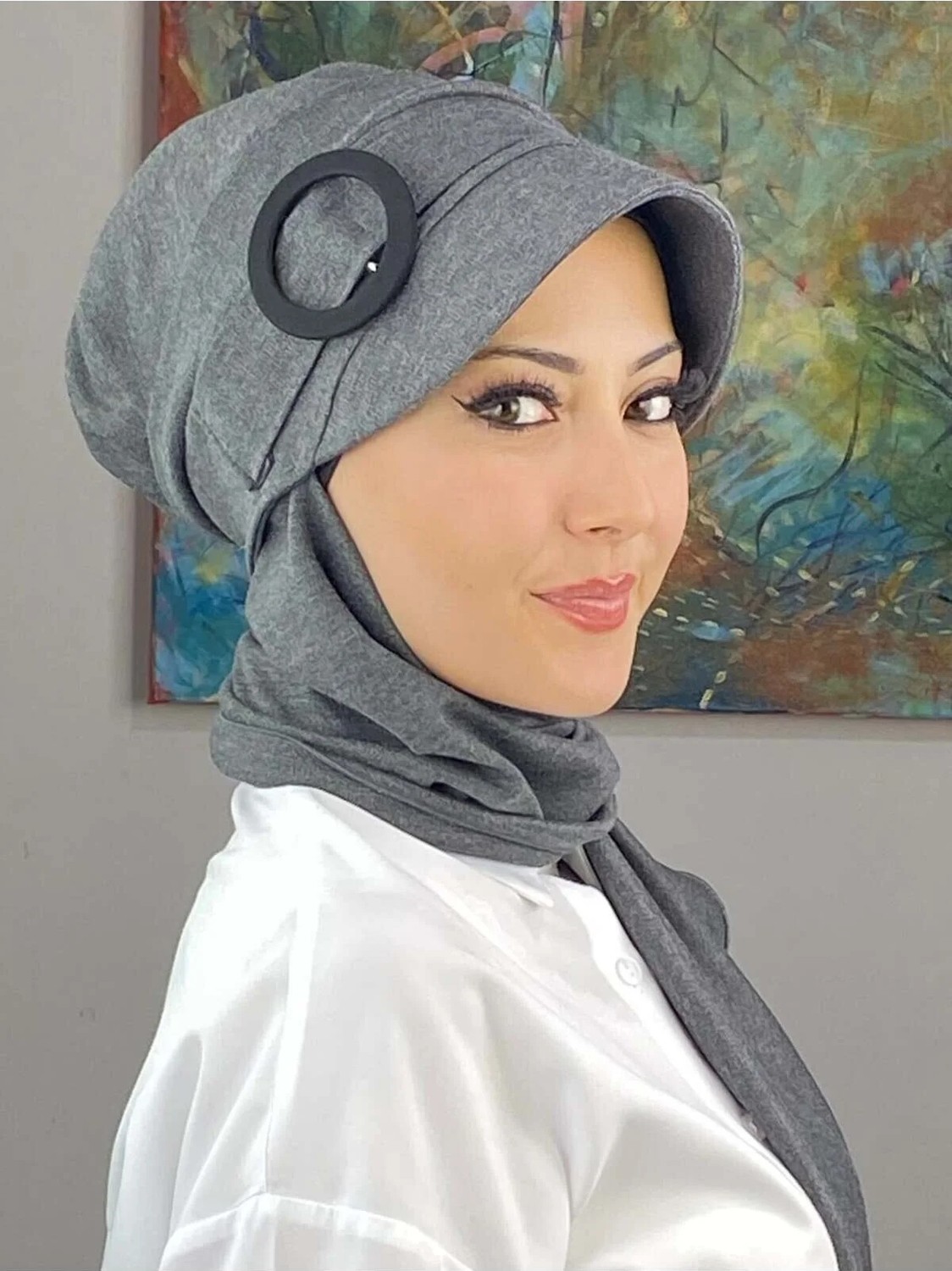 Butik Ambar Şerit Detaylı Tokaluı Şapka görsel 2