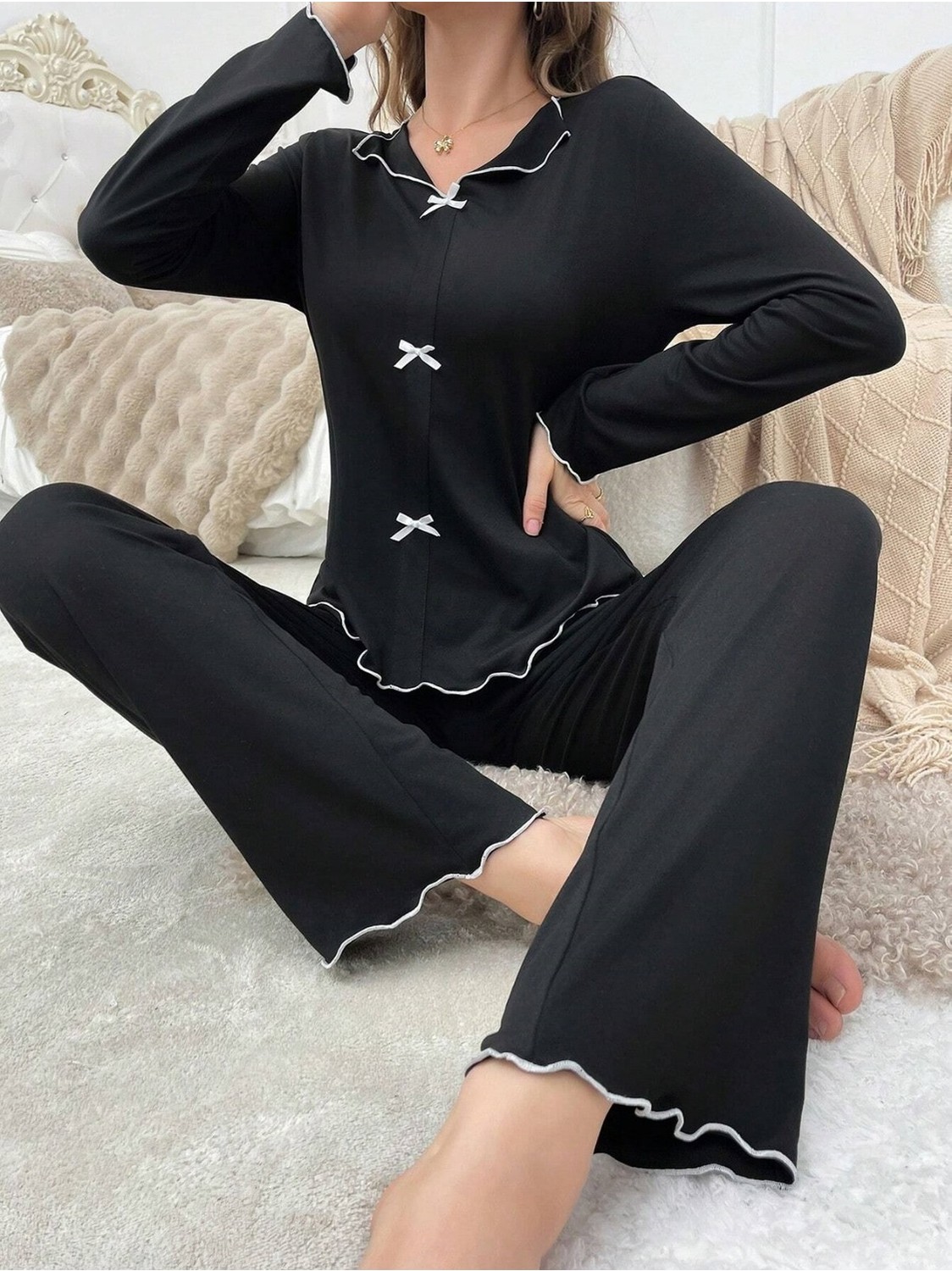 Bella Notte Mavi Dantel Yaka Fiyonk Detaylı Kısa Kollu Kadın Pijama Takımı görsel 3