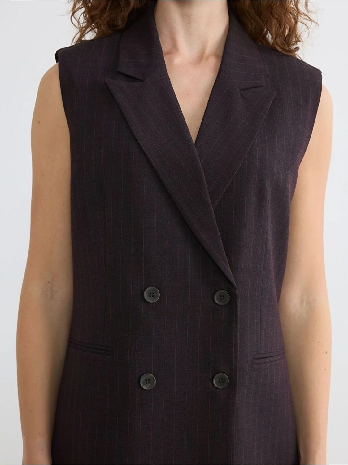 LC Waikiki Lcw Studıo Bordo Kruvaze Yaka Çizgili Kadın Klasik Yelek görsel 3