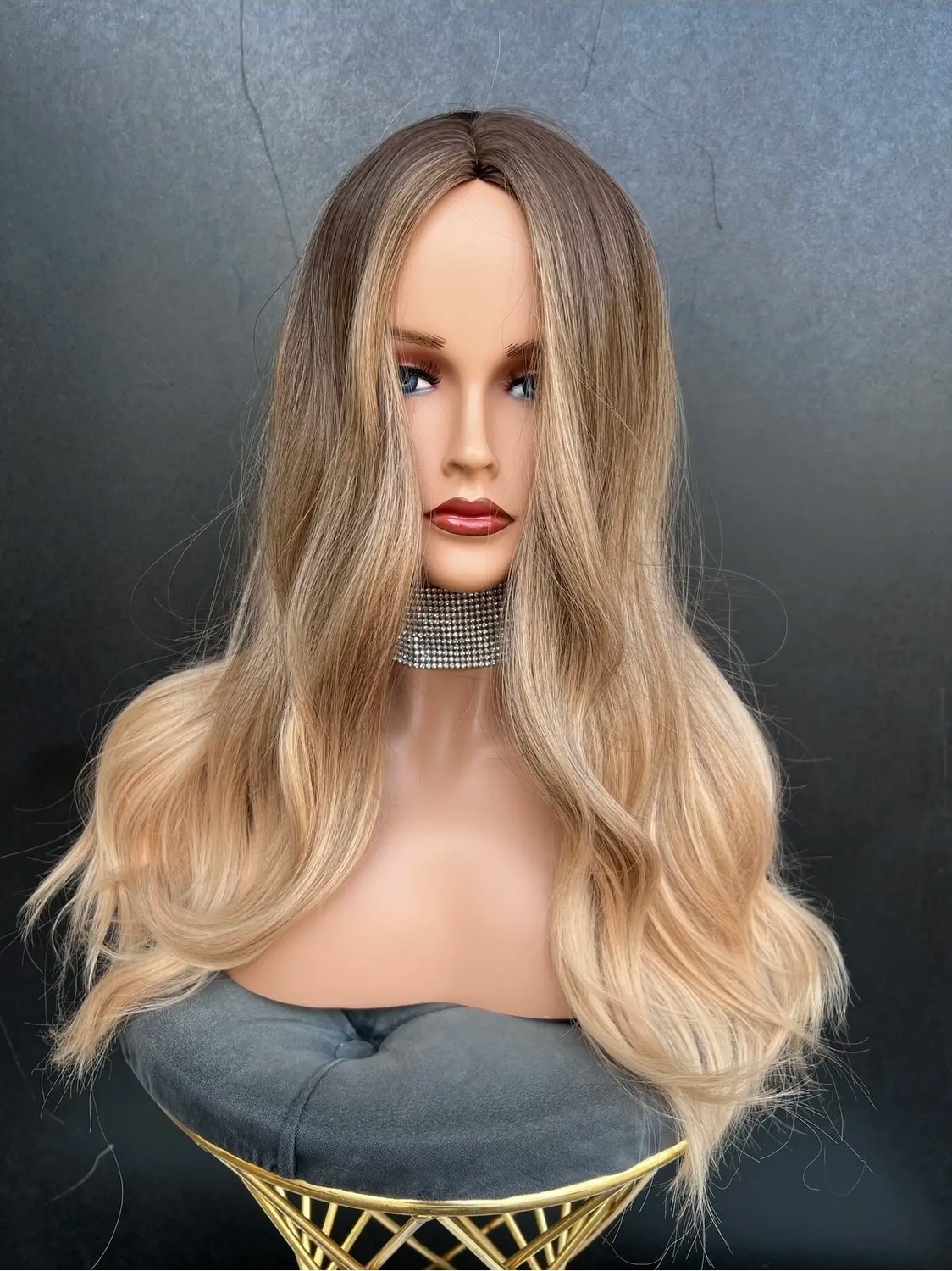 Marsilyan Exclusive Luxury Kumral Altın Sarısı Perçemsiz Peruk görsel 3