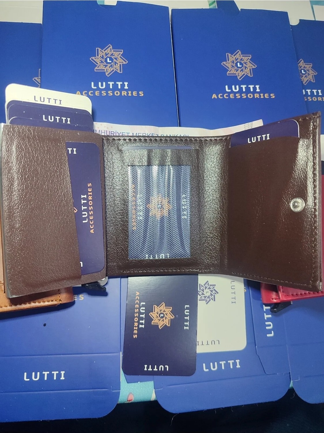 Lutti Crazy Deri Tipi Mekanizmalı Kartlık Cüzdan görsel 6