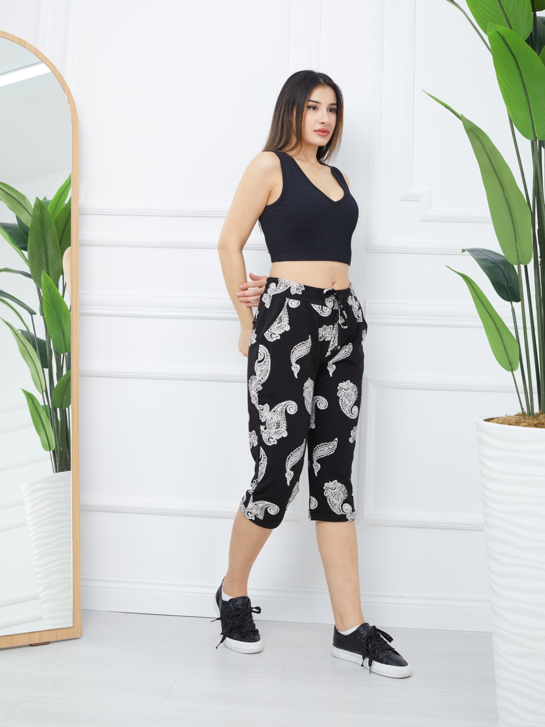 Banada Moda Kadın Etnik Desenli Penye Kapri görsel 6