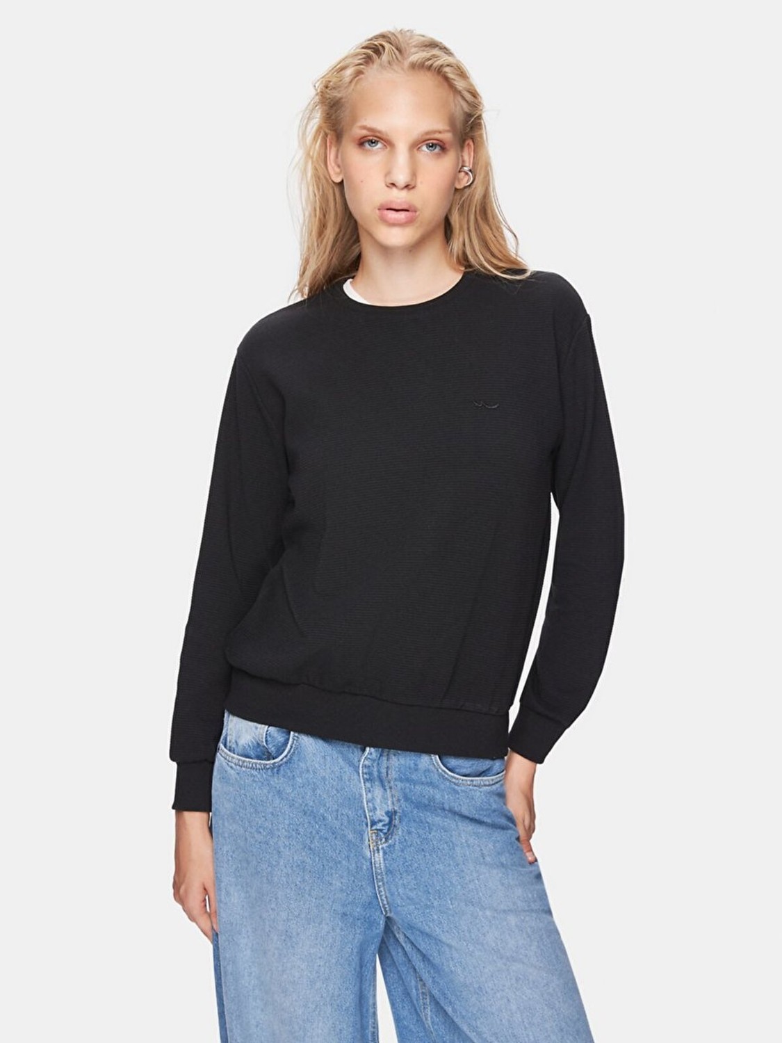 LTB Kadın Sıfır Yaka Uzun Kollu Siyah Sweatshırt görsel 6
