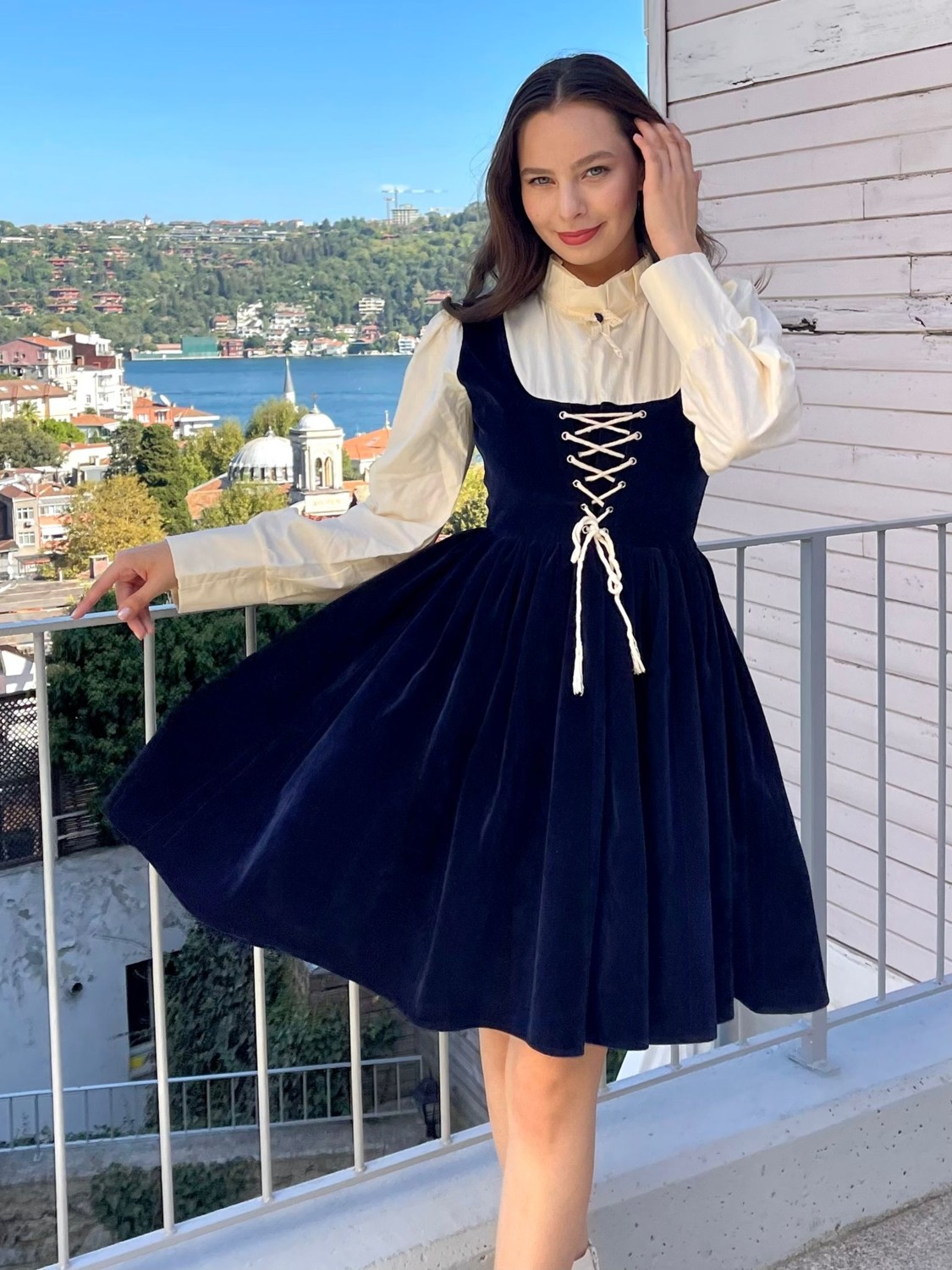 Madame Lucid Retro Kadife Mavi Mini Elbise