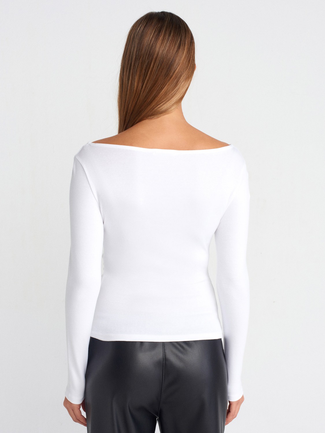 Dilvin 31401 Büzgülü Kayık Yaka Top-Siyah görsel 2