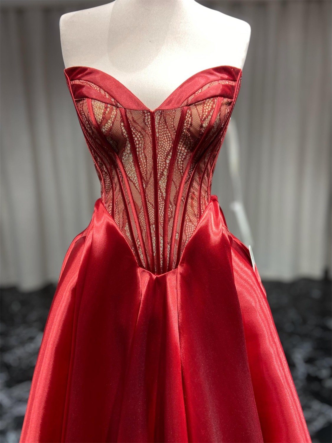Narin Moda Gelinlik