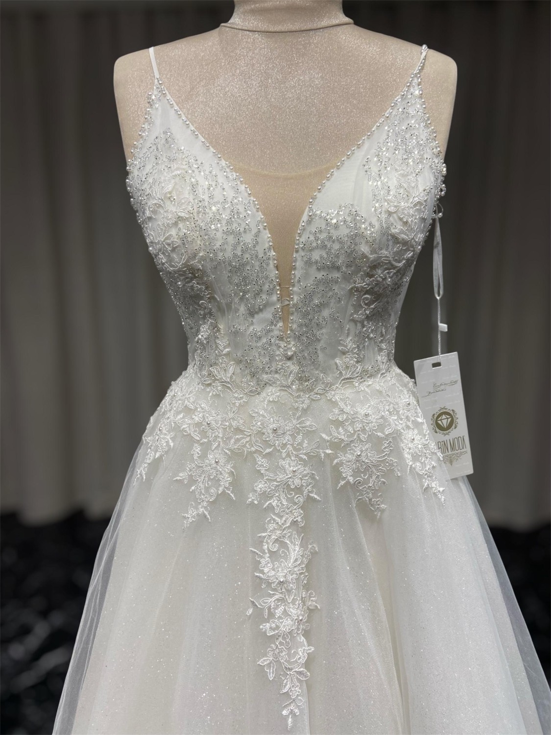 Narin Moda Gelinlik