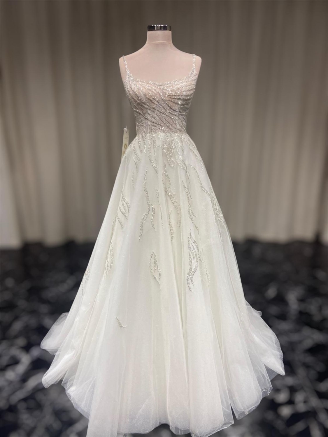Narin Moda Gelinlik görsel 2