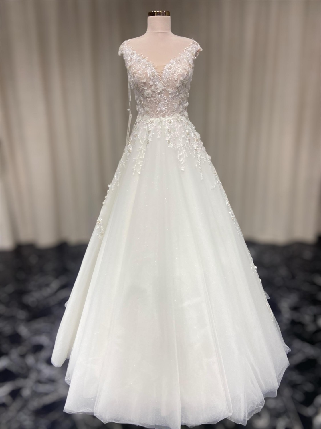 Narin Moda Gelinlik görsel 2