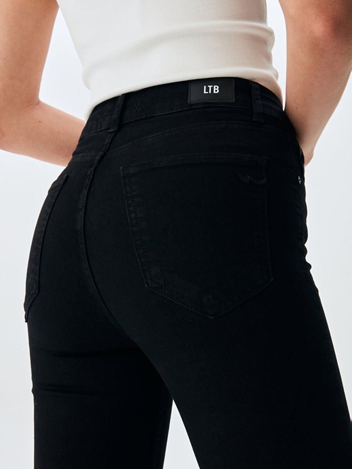LTB Marcella X Dar Paça Yüksek Bel Siyah Jean Pantolon görsel 5