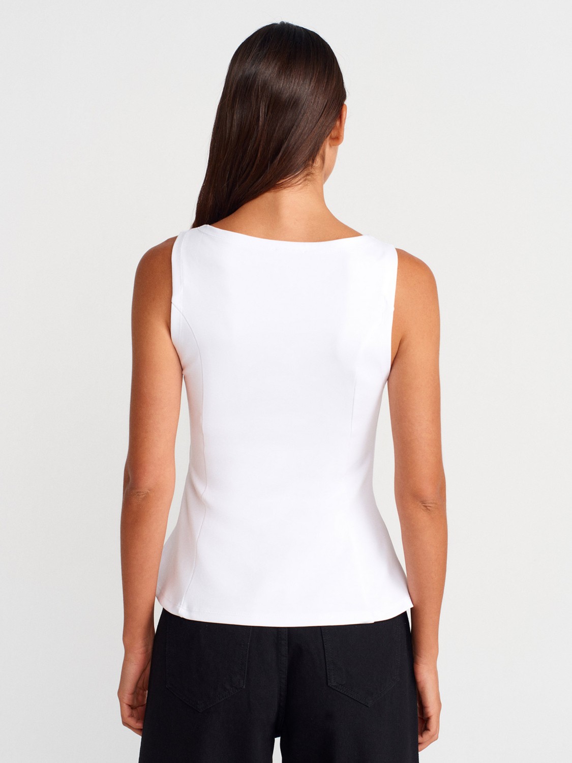 Dilvin DİLVİN Kayık Yaka Siyah Peplum Top Dar Kalıp Kadın Bluz %80 Pamuk %15 Polyester görsel 2