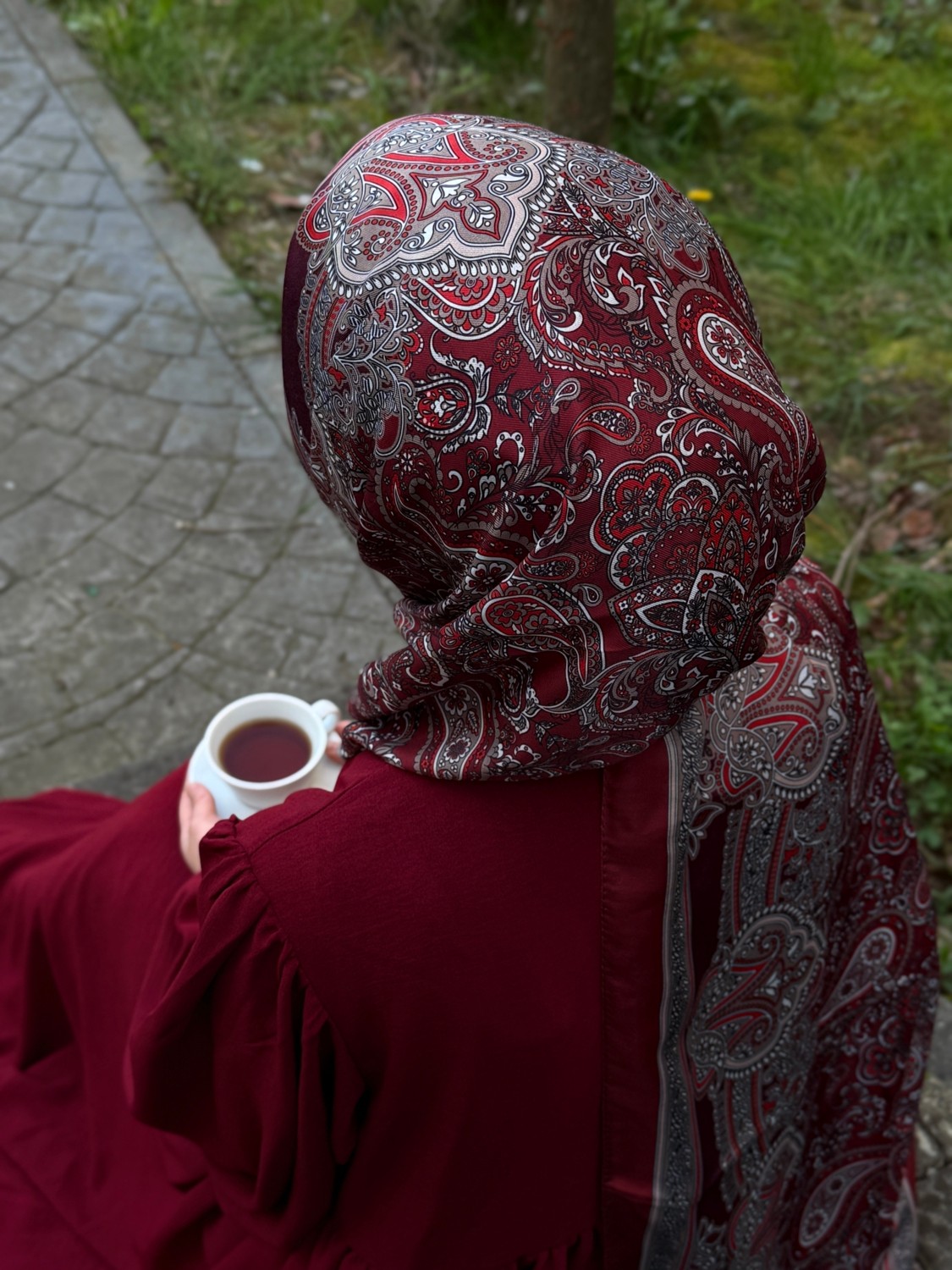 Qalortex Scarf Bordo Pamuklu Etnik Desen Şal Kadınlar İçin Şık ve Rahat Kullanım Sunan Aksesuar görsel 3