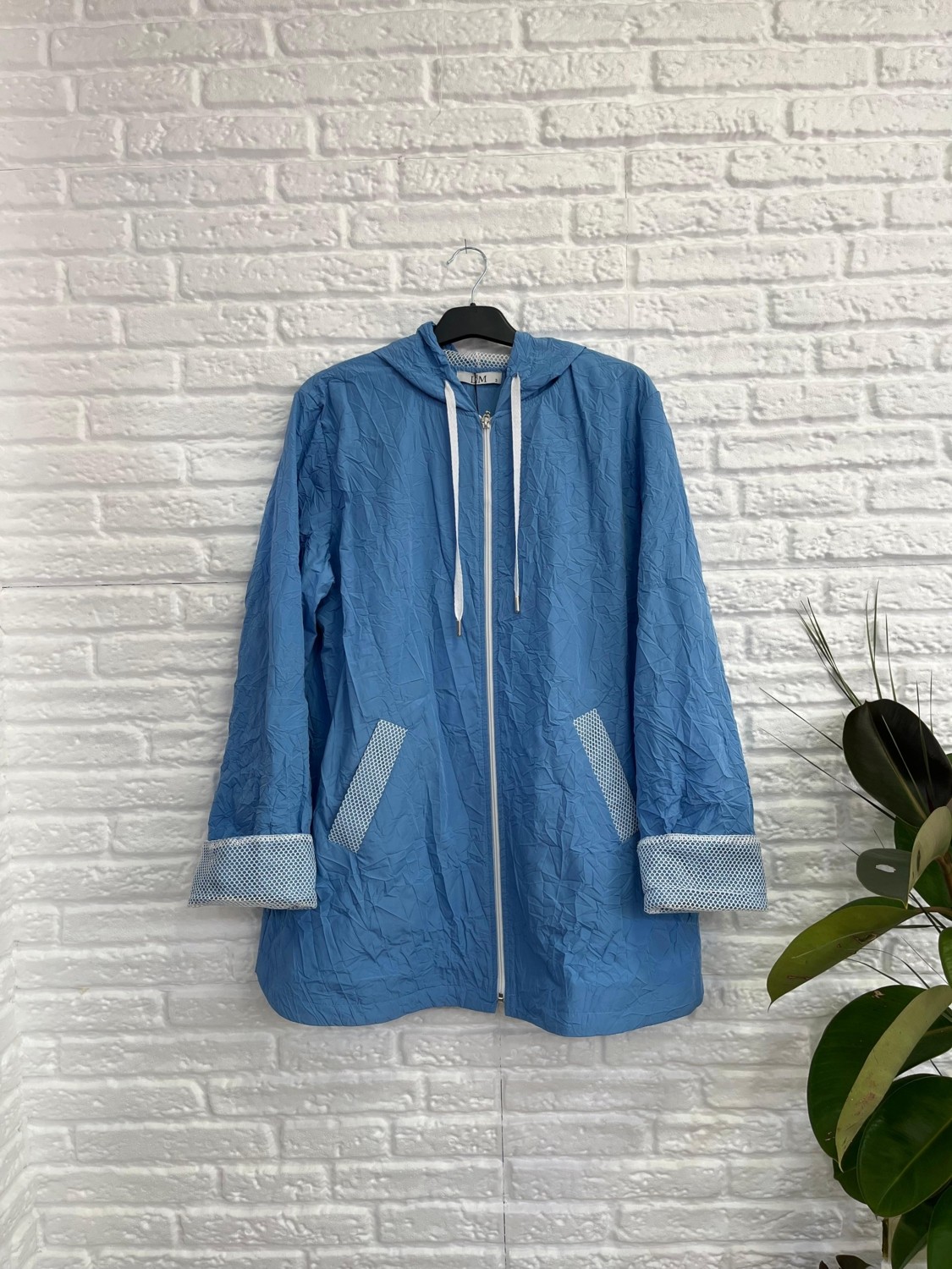 Butik Eylül Büyük Beden Kapüşonlu Kraş Kumaş Fileli Trençkot Indigo